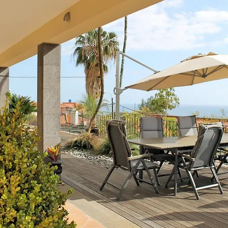 Magnificent Luzia 5 Bedrooms Sea Views Pool Table Villa *