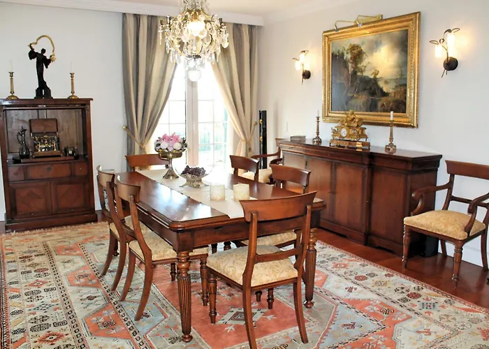 Magnificent Luzia 5 Bedrooms Sea & Views Villa *