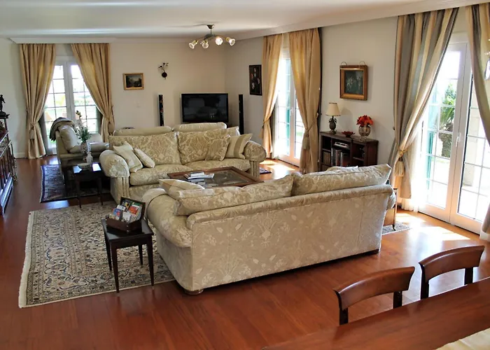 Magnificent Luzia 5 Bedrooms Sea & Views Villa Funchal (Madeira)