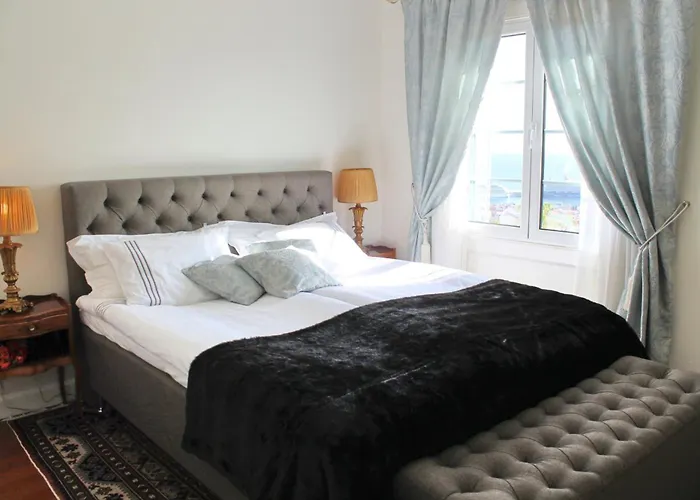 Villa Magnificent Luzia 5 Bedrooms Sea & Views Funchal (Madeira)