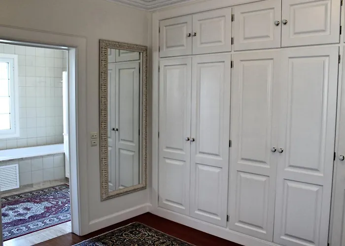Magnificent Luzia 5 Bedrooms Sea & Views *