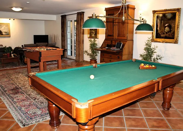 Magnificent Luzia 5 Bedrooms Sea & Views