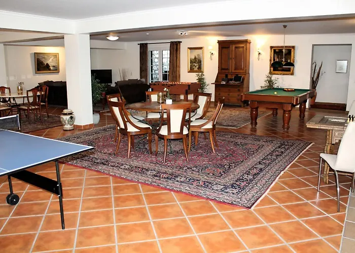 Magnificent Luzia 5 Bedrooms Sea & Views Villa Funchal (Madeira)