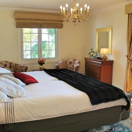 Magnificent Luzia 5 Bedrooms Sea & Views Villa Funchal (Madeira)